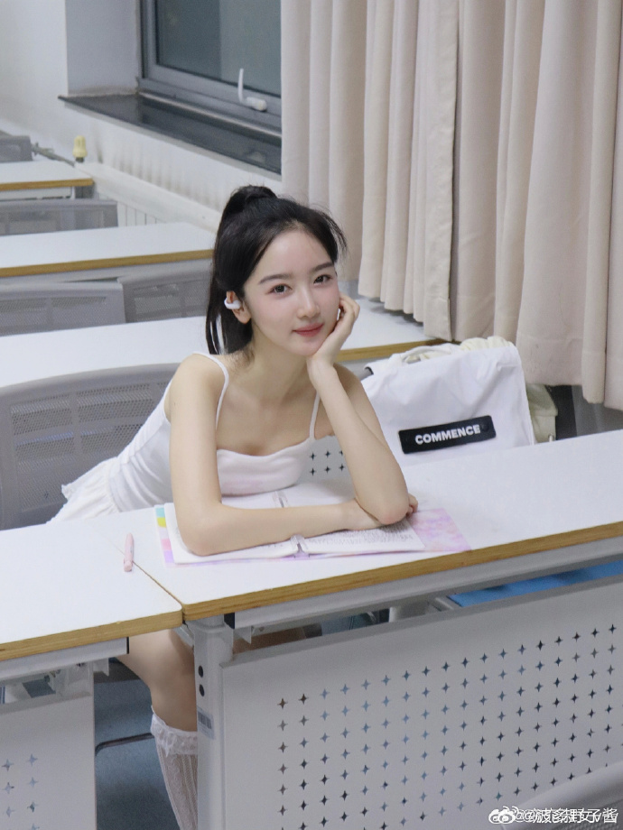 御姐·写真向条漫 第3页